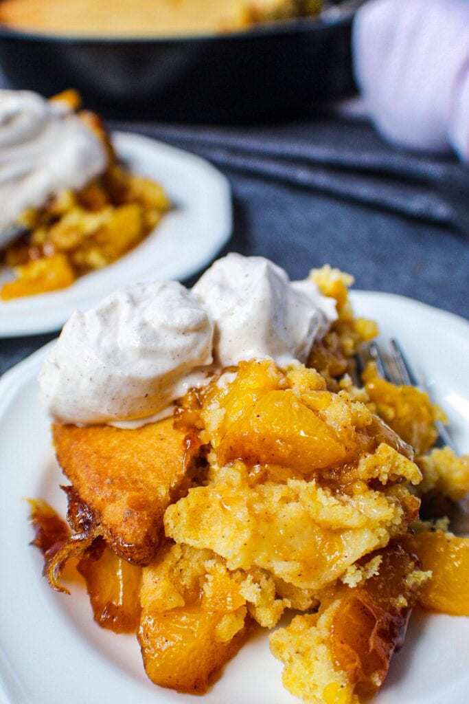 Peach Cornbread Skillet Cobbler - Pink Owl Kitchen