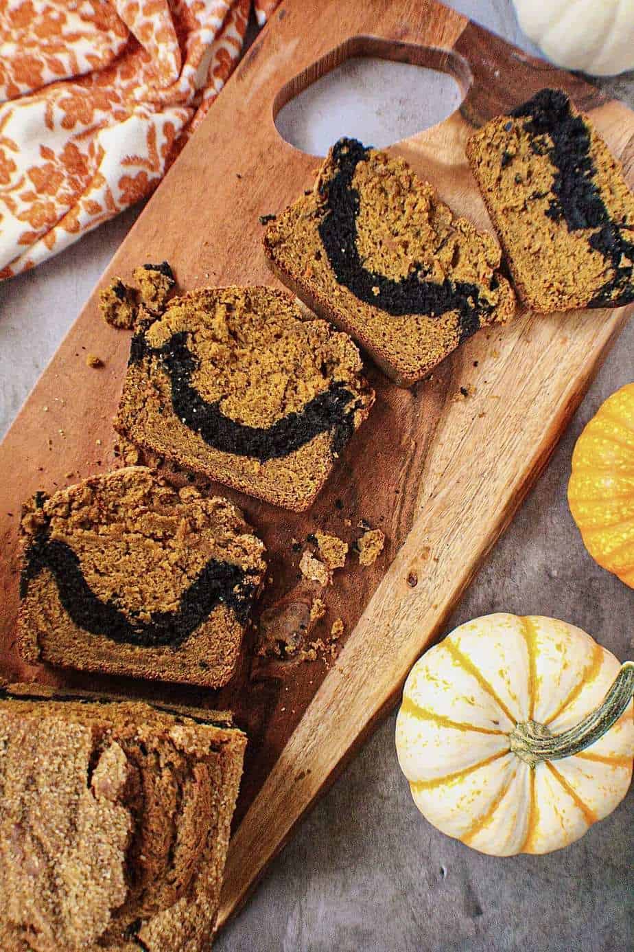 chocolate marble pumpkin bread