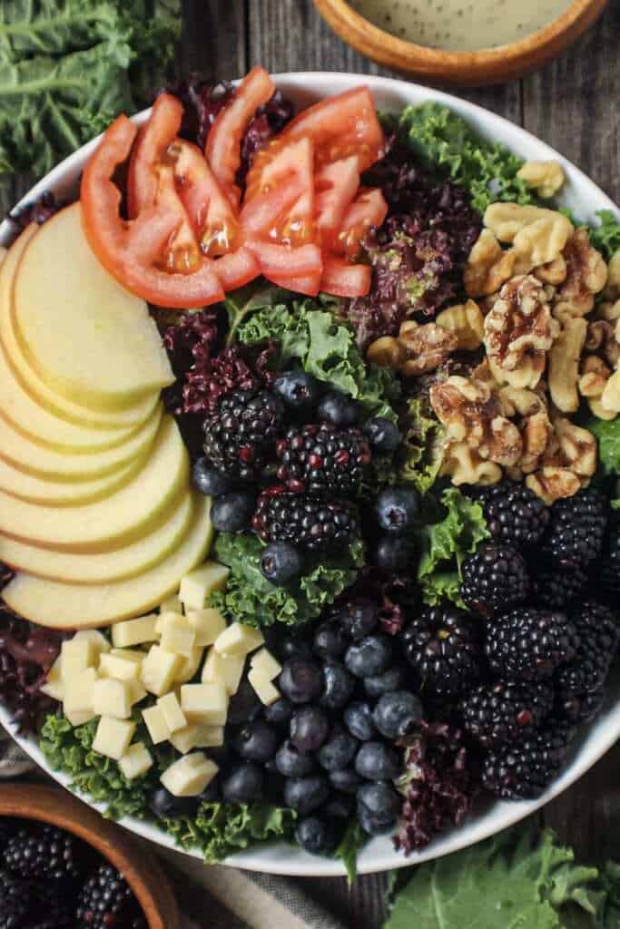 apple berry walnut salad