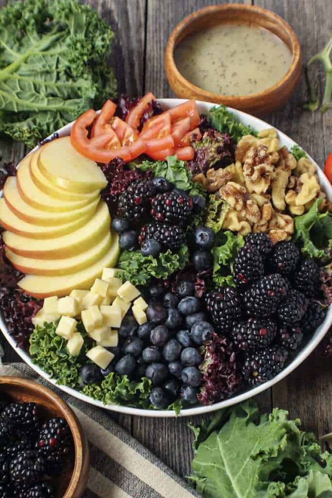 apple berry walnut salad