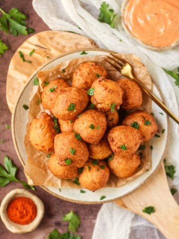 cropped-souther-sweet-onion-hush-puppies-1-1.jpg