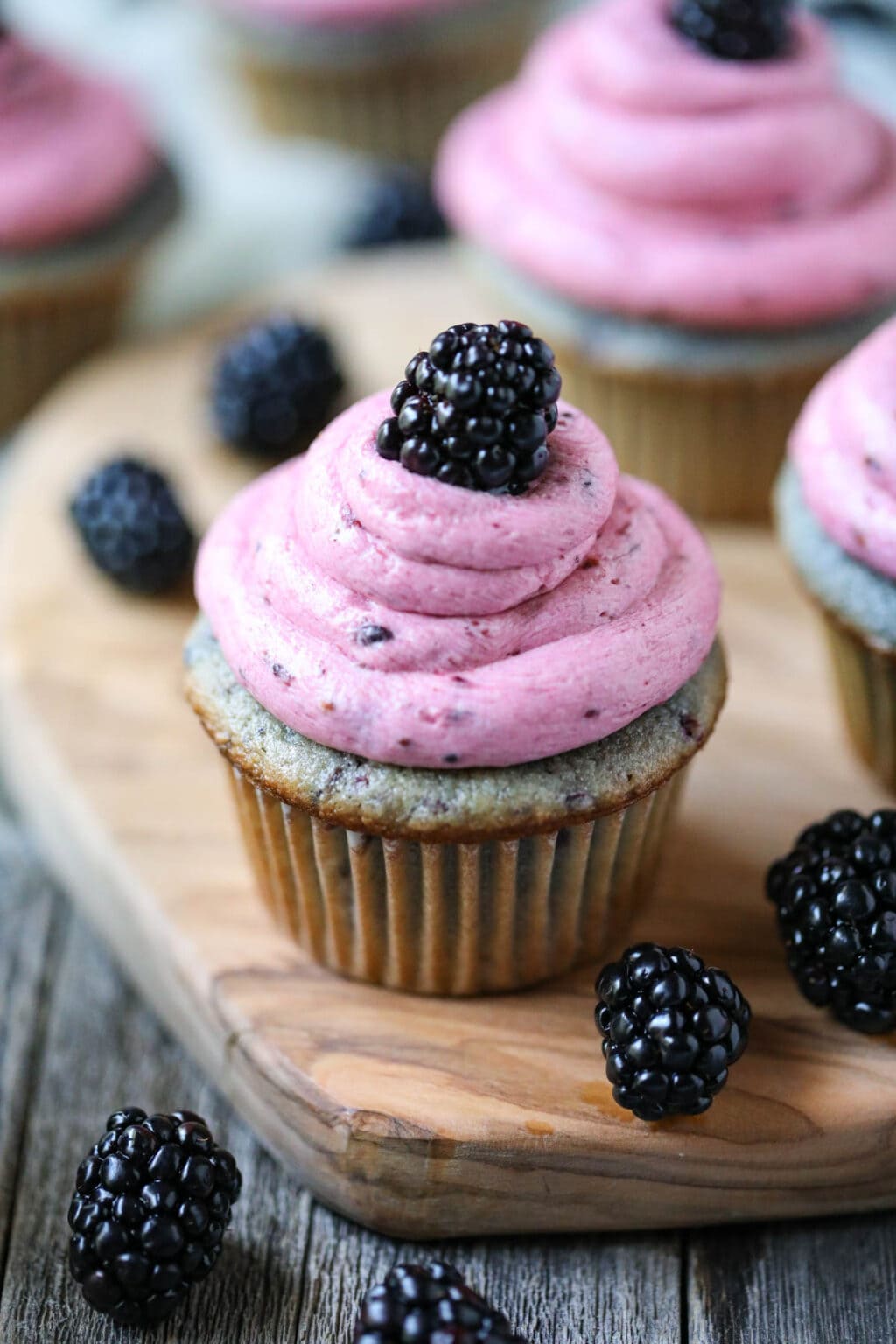 Blackberry Cupcakes with Blackberry Buttercream - Pink Owl Kitchen