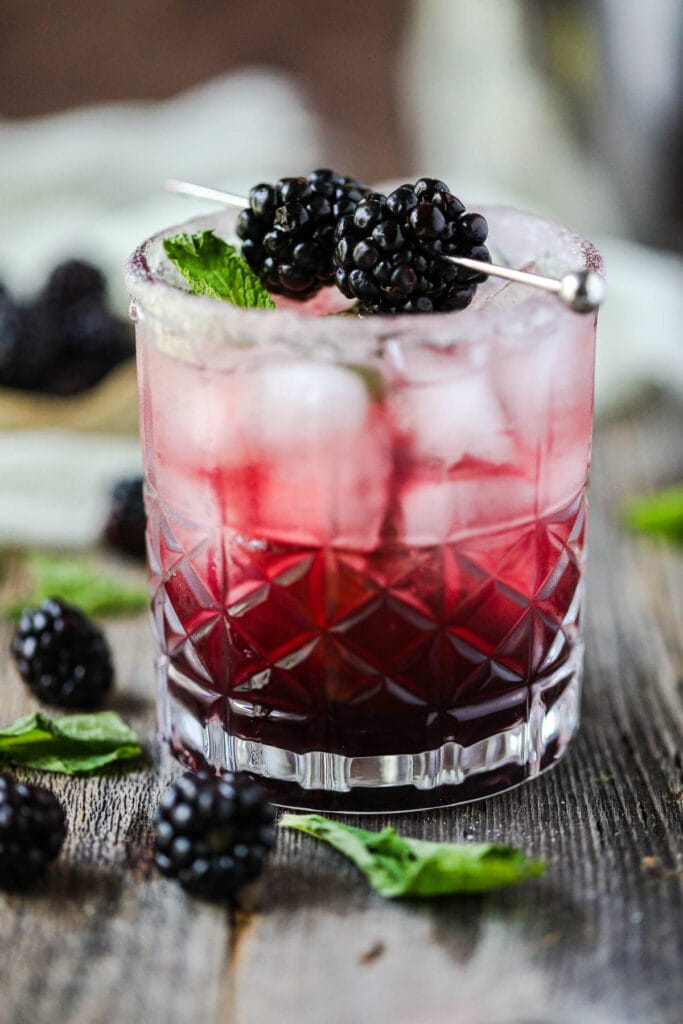 Honey Blackberry Smash Mocktail - Pink Owl Kitchen