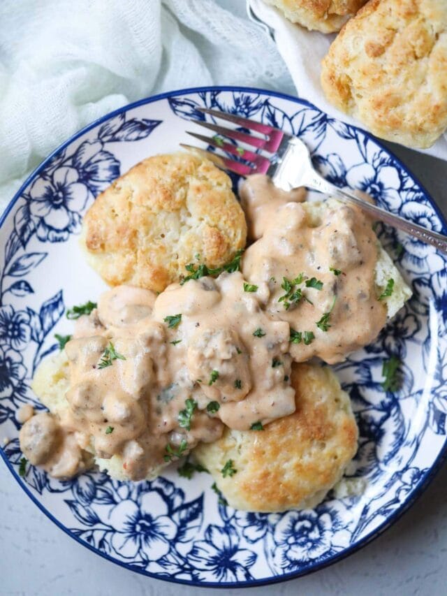 Homemade Biscuits and Sausage Gravy
