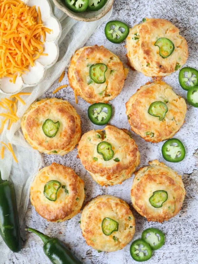 Jalapeno Cheddar Biscuits