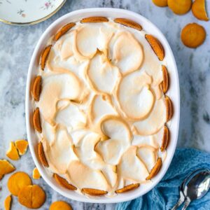 Old-fashioned banana pudding in a white baking dish.
